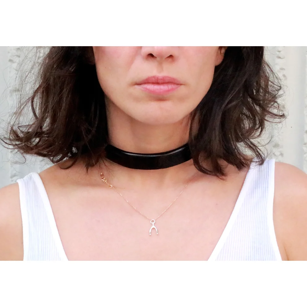 Calyx - Choker Necklace