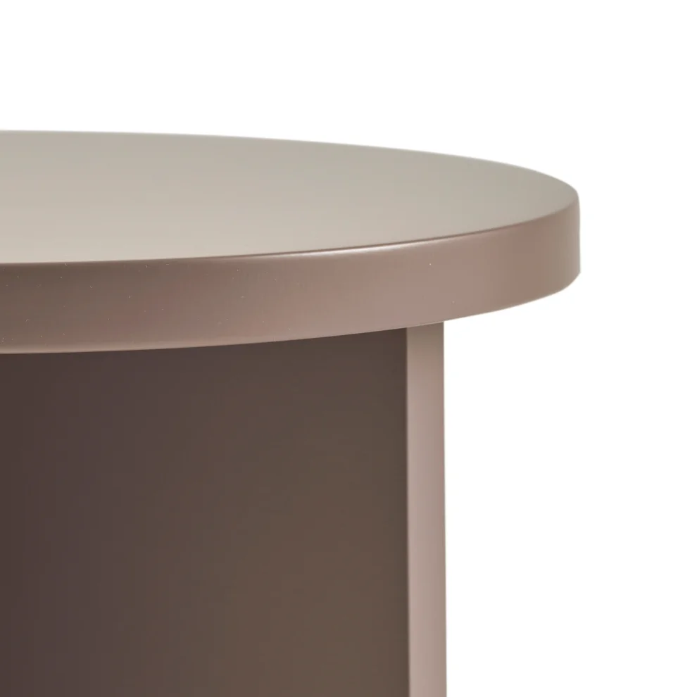 Koyu Design - Pin Coffeetable
