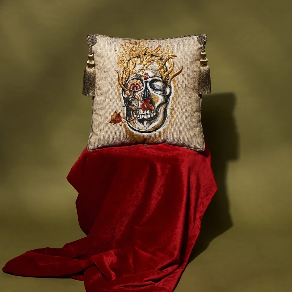 Alpaq Studio - Embroidery Detailed Skull Cushion