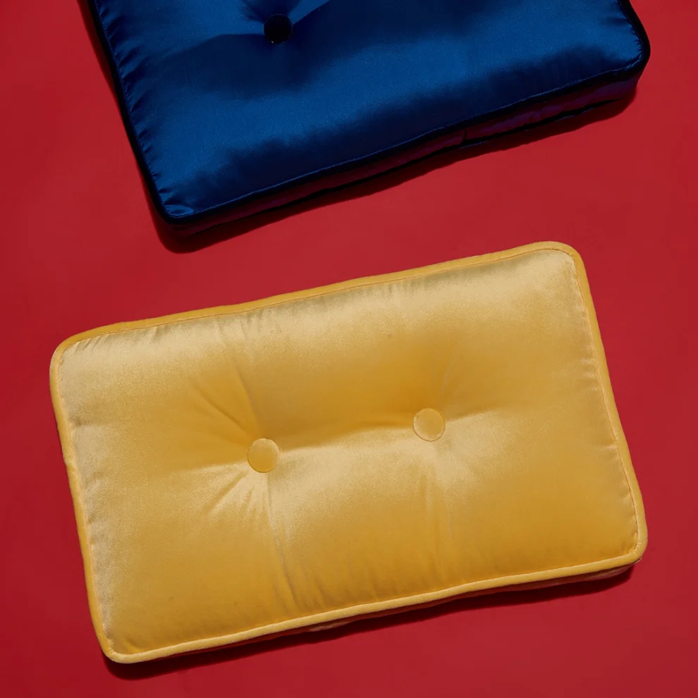 Alpaq Studio - Button And Pipe Detailed Velvet Rectangular Cushion