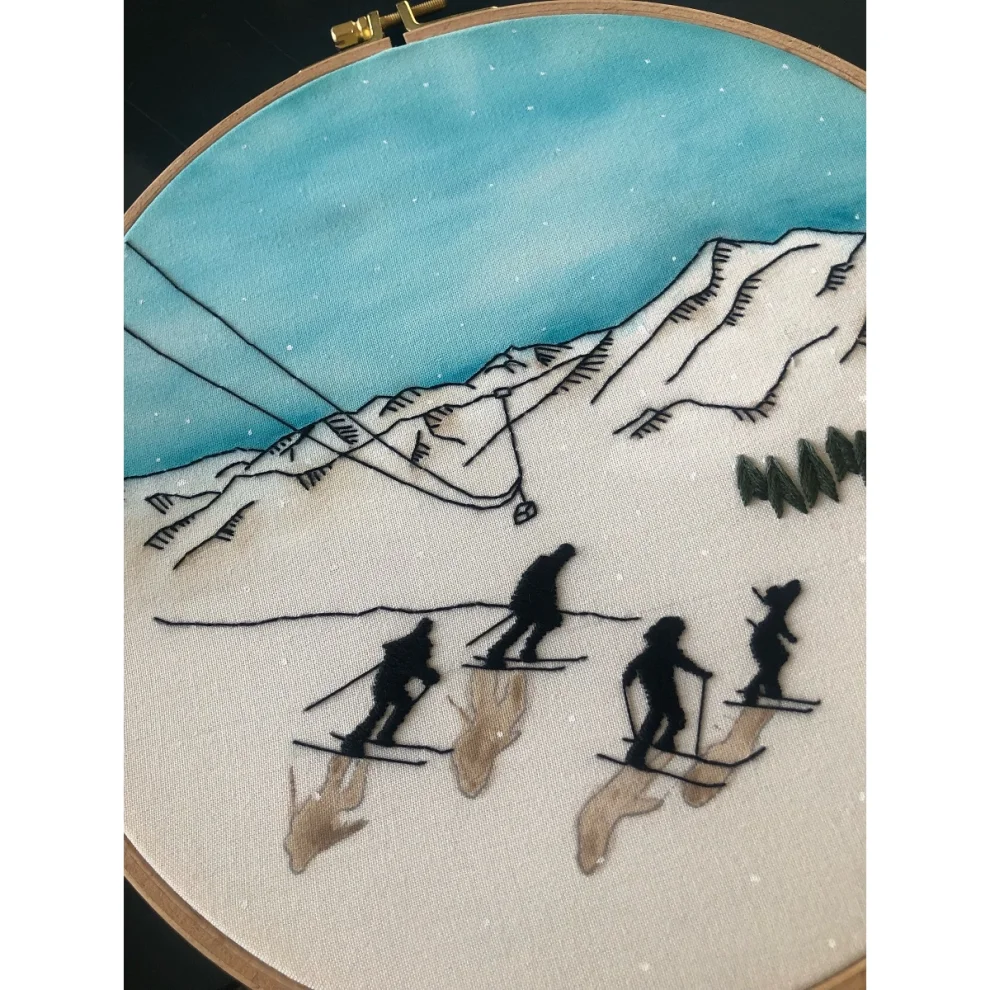 DEAR HOME - Peak Embroidery Hoop Art