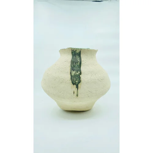 Abrahamm Creative Studio - Pram Mold Vase
