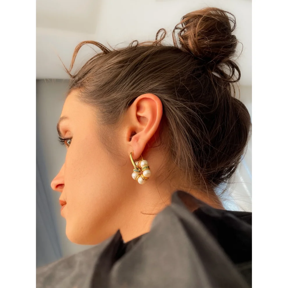 Pierre Violette - Alina Pearl Earring