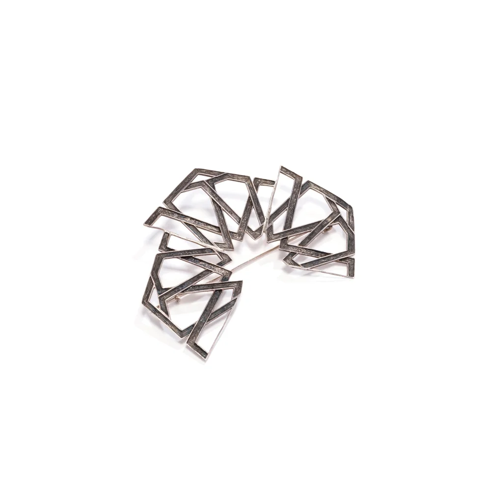 Zoya İstanbul - Five Pointed Harmony Star Brooch