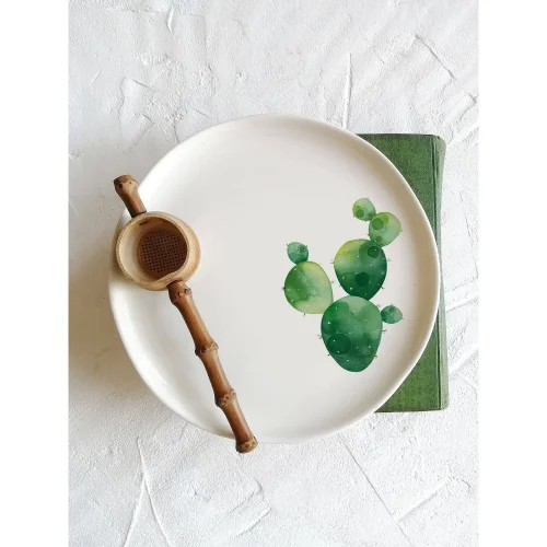 Fusska Handmade Ceramics - Cactus Plate - Il