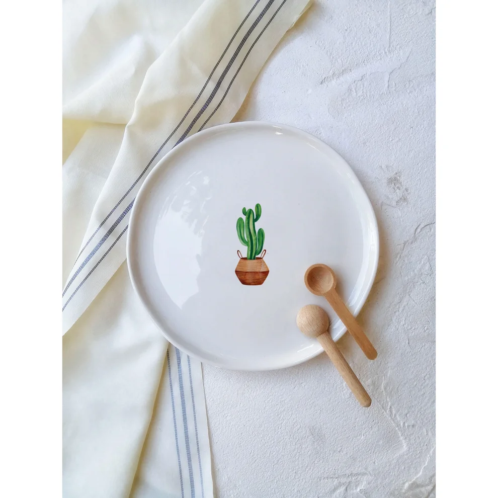 Fusska Handmade Ceramics - Cactus Plate - Ill