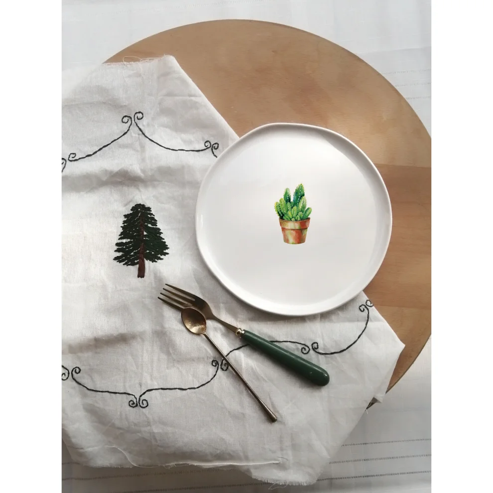 Fusska Handmade Ceramics - Cactus Plate -ıv