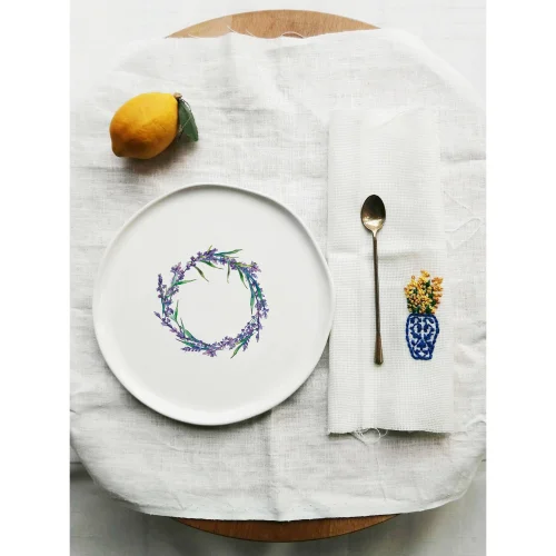 Fusska Handmade Ceramics - Lavender Plate - Ill