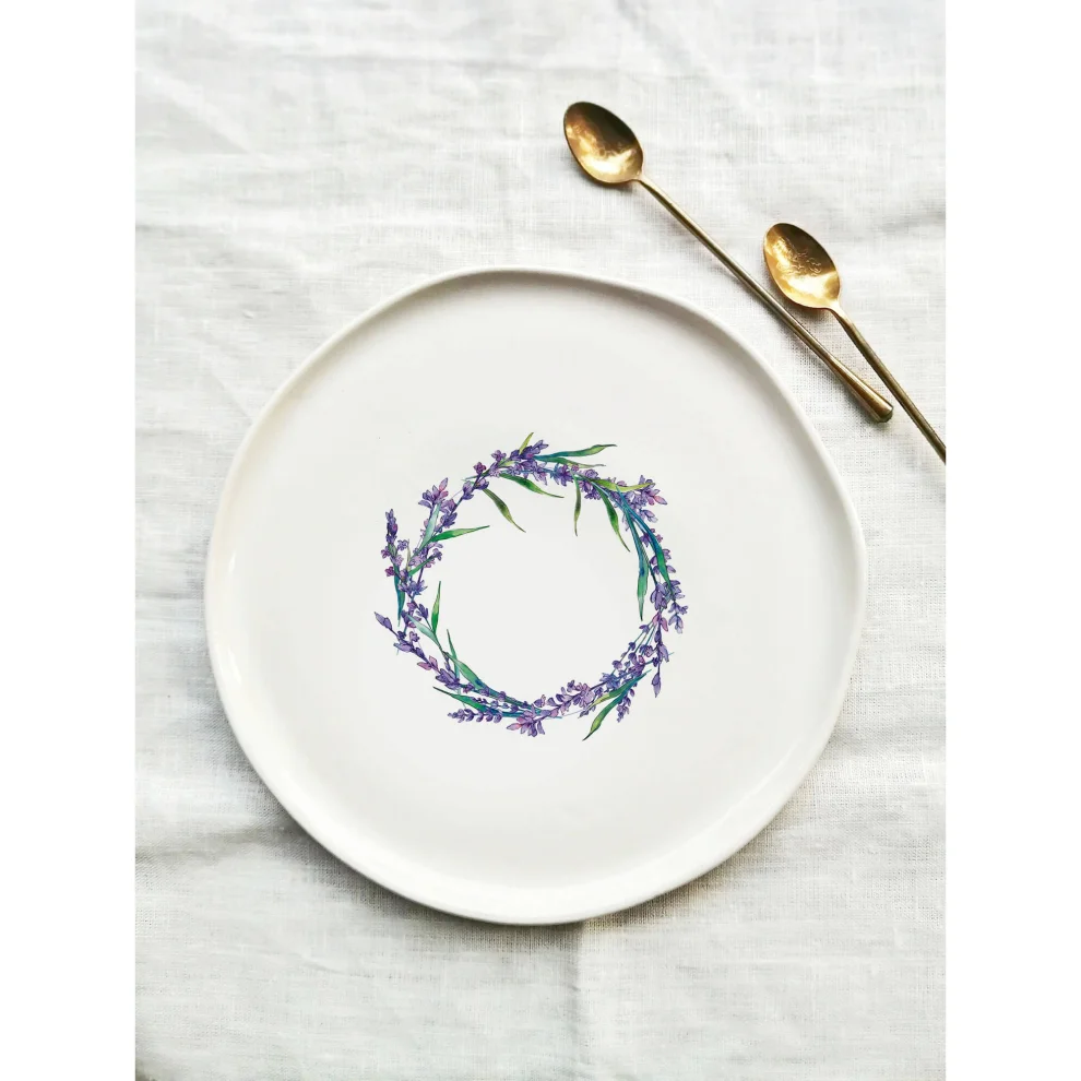 Fusska Handmade Ceramics - Lavender Plate - Ill