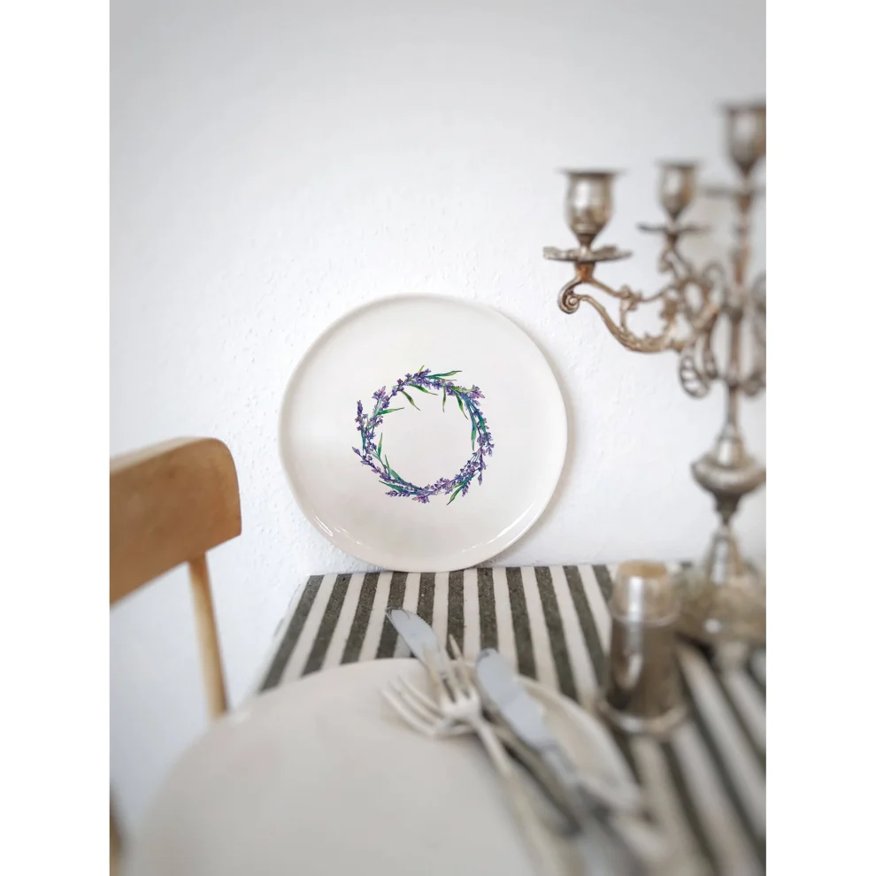 Fusska Handmade Ceramics - Lavender Plate - Ill