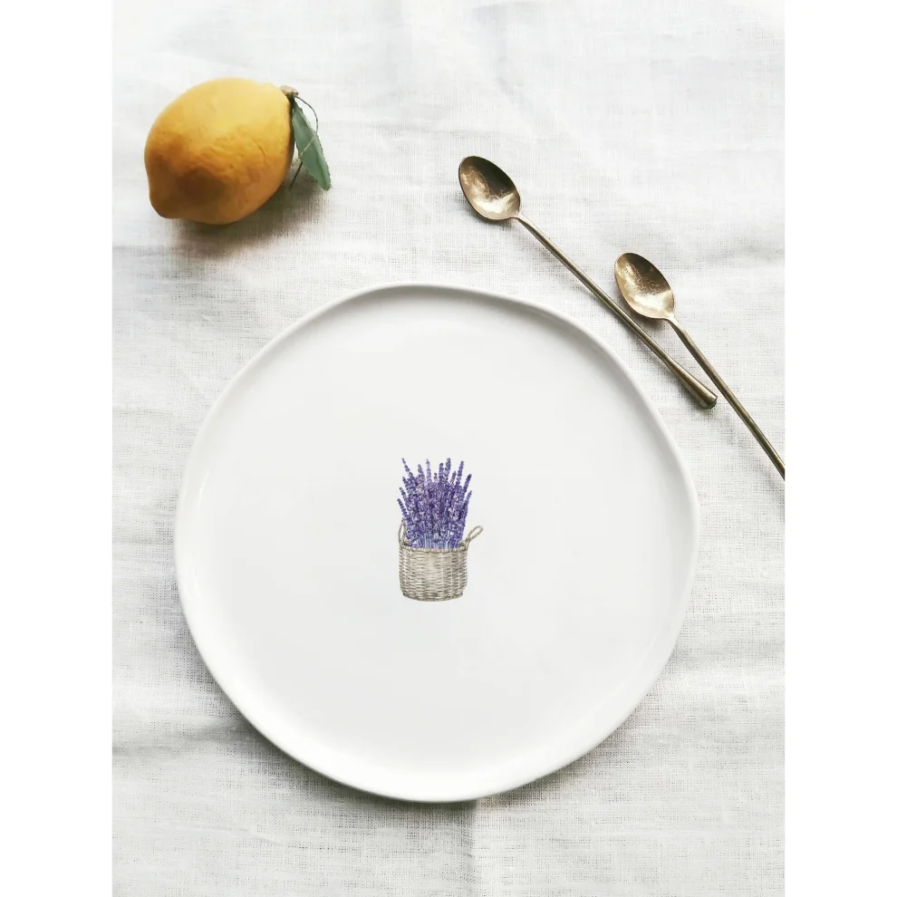 Fusska Handmade Ceramics - Lavender Plate -ıv