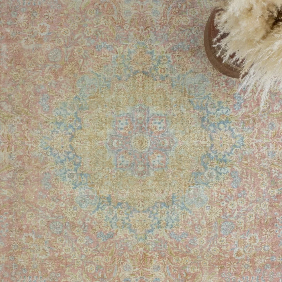 Soho Antiq - Oriental Pattern Persian Carpet - Il