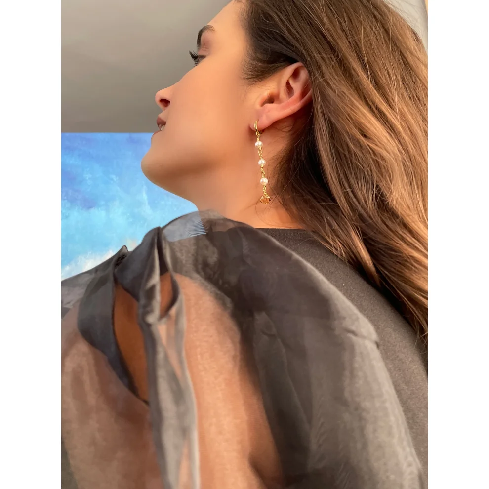 Pierre Violette - Amaya Eardrops Pearl Earrings