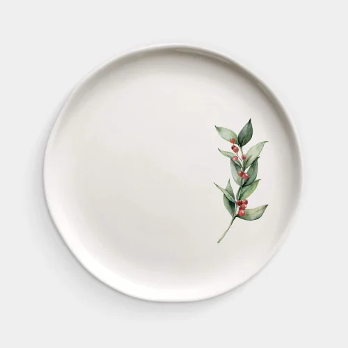 Fusska Handmade Ceramics - Leaf Plate - V