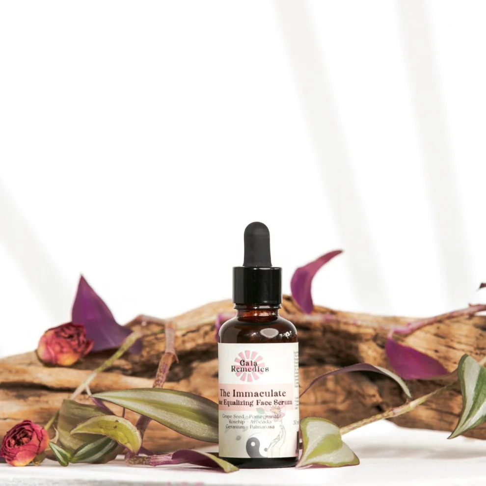 Gaia Remedies - The Immaculate Tone Equalizing Face Serum