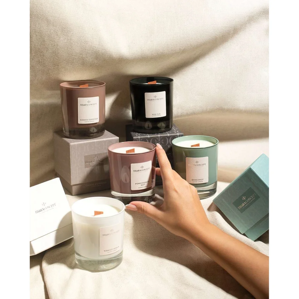 Thara Concept - Pomegranate Nuit Luxury Vegan Candle 240g