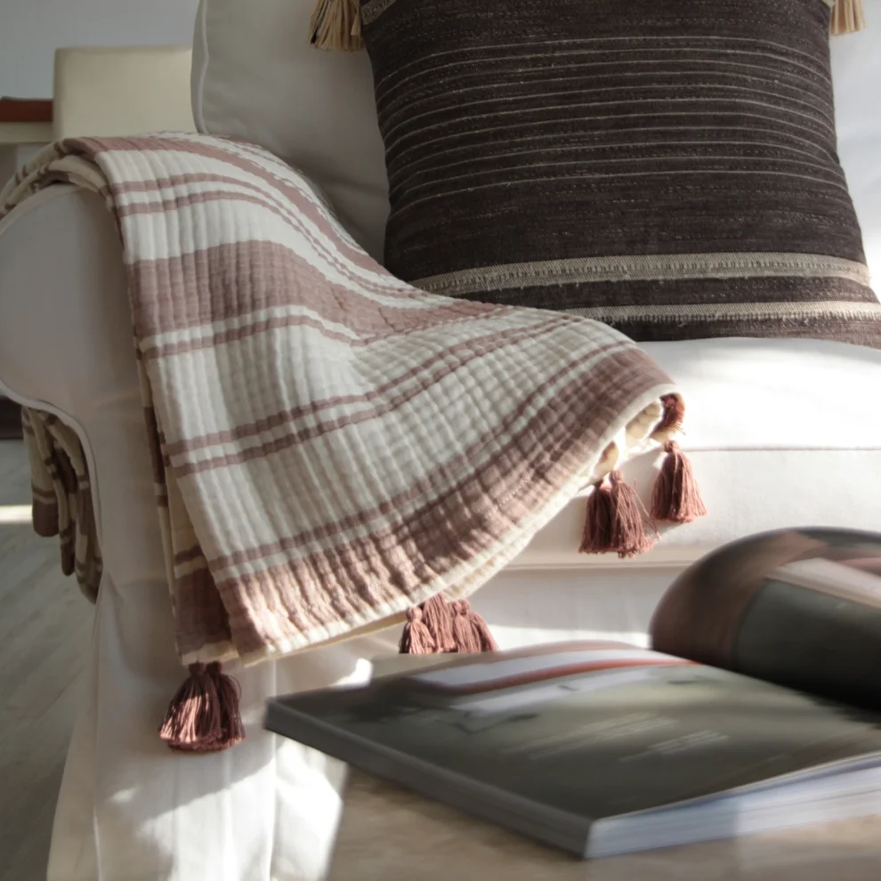 Home and Rituals - Striped 4 Layer Muslin Throw