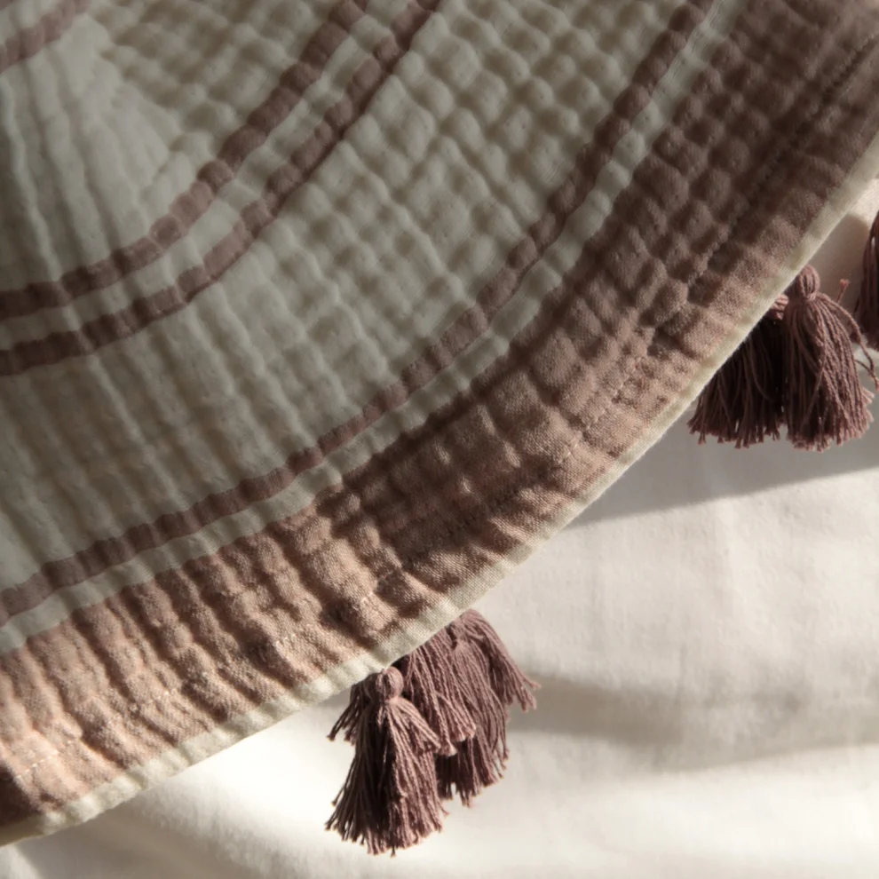 Home and Rituals - Striped 4 Layer Muslin Throw