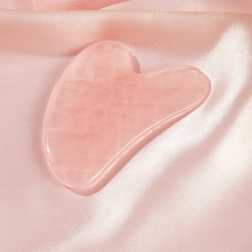 Pelcare Healthcare - Heart Gua Sha