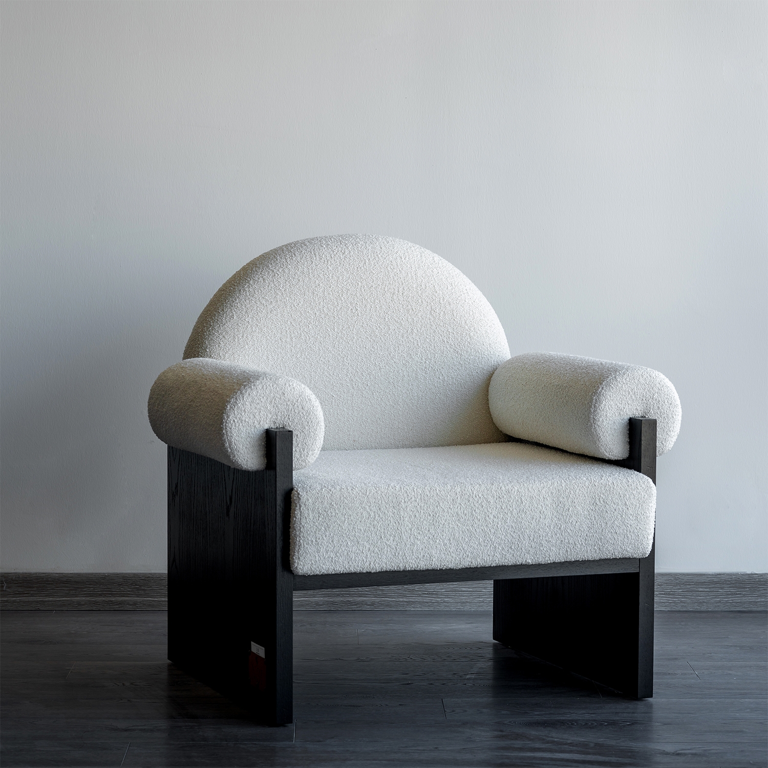 Limited Edition Ovi Armchair