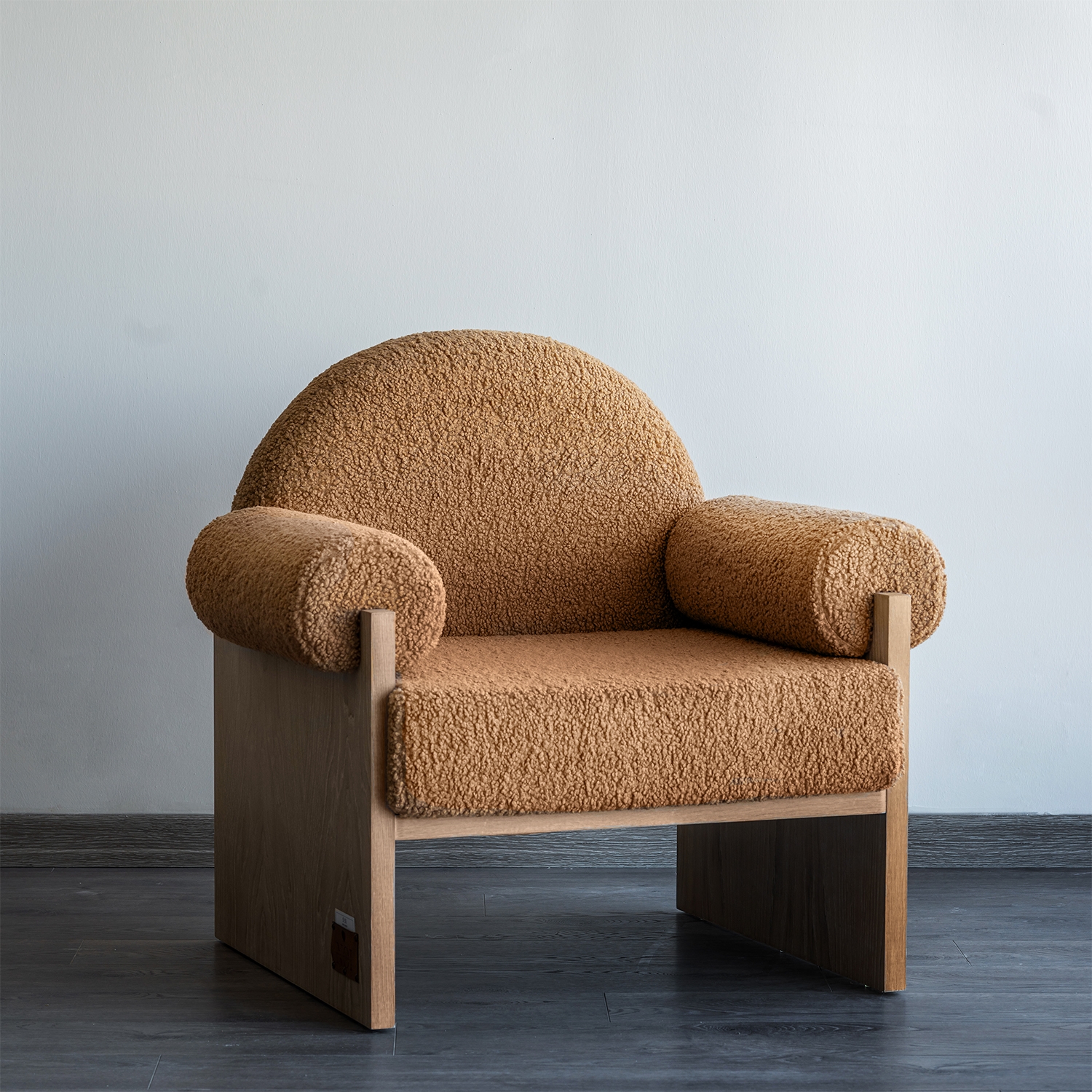 Limited Edition Ovi Armchair