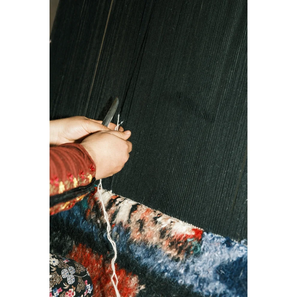 Cache Istanbul - Prenses Handwoven Carpet