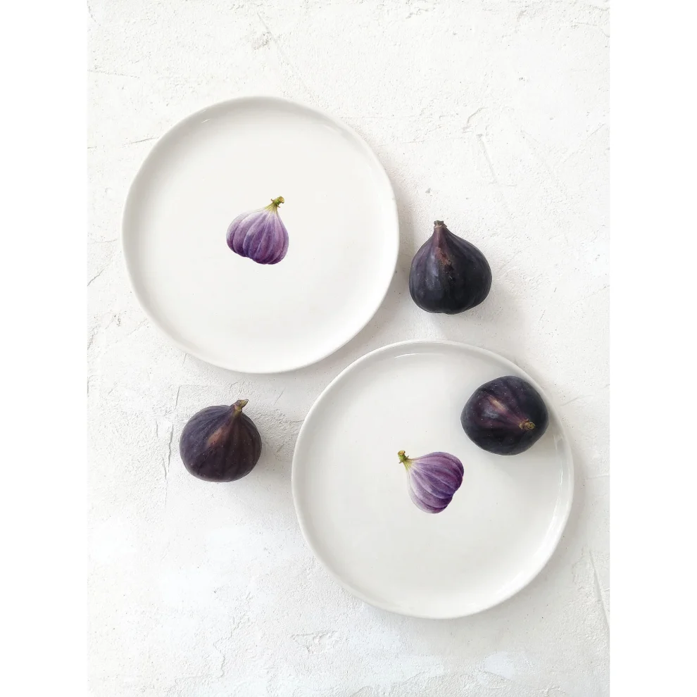 Fusska Handmade Ceramics - Figs Fruit Plate