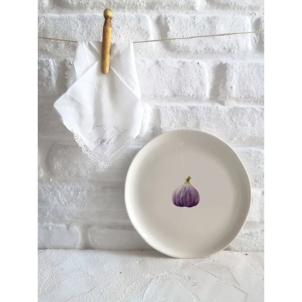 Fusska Handmade Ceramics - Figs Fruit Plate