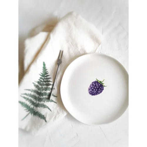 Fusska Handmade Ceramics - Blackberry Fruit Plate