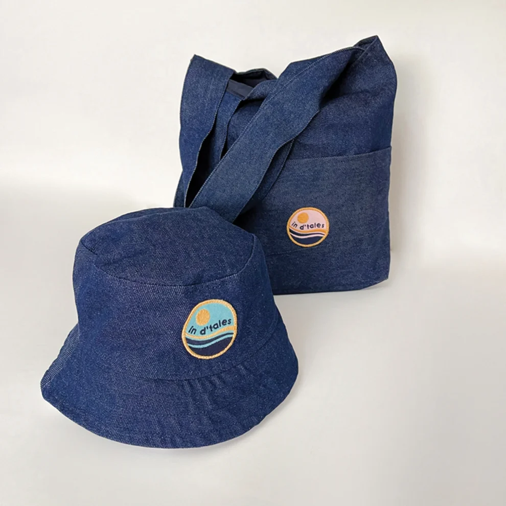 In D'Tales - Monterey Reversible Bucket Hat