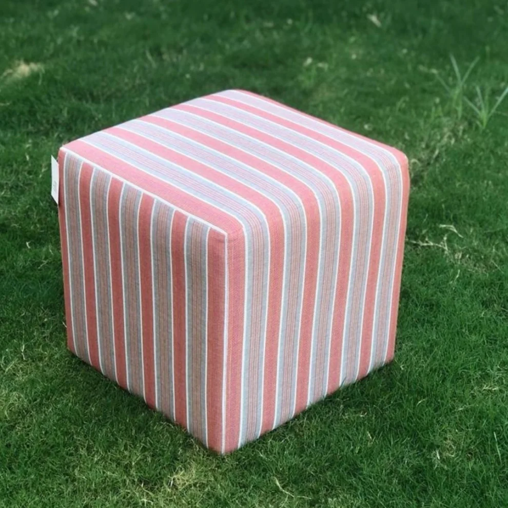 Well Studio Store - Square Puff With Stripes