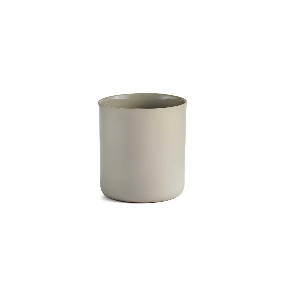 Ayşe Yüksel Porcelainware - Flat Round Porselen El Yapımı Fincan