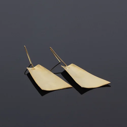 Studio Agna - Mini Plaka Earring In Gold