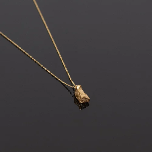 Studio Agna - Stone Necklaces In Gold