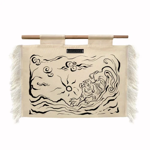 Kuela Studio - Tiger Wood Handle Patterned Handbag