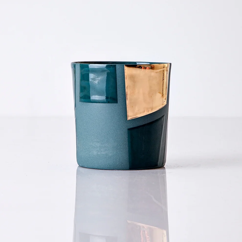 Cocoon Ceramic - Matte Gold Detailed Cup