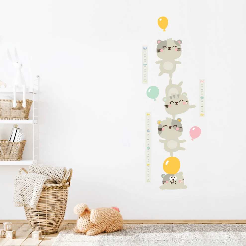 Jüppo - Juggler Kitty Kats Wall Sticker Height Ruler