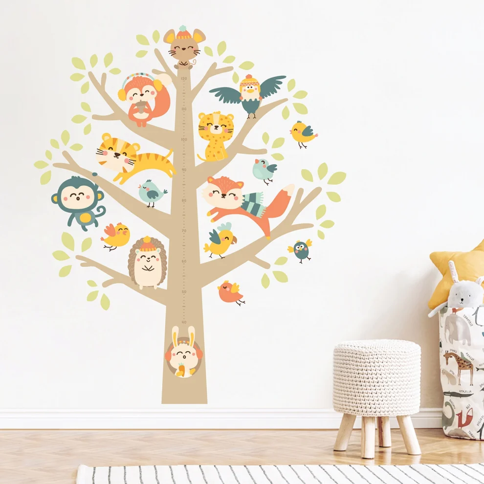 Jüppo - Woodland Tree Wall Sticker Height Ruler