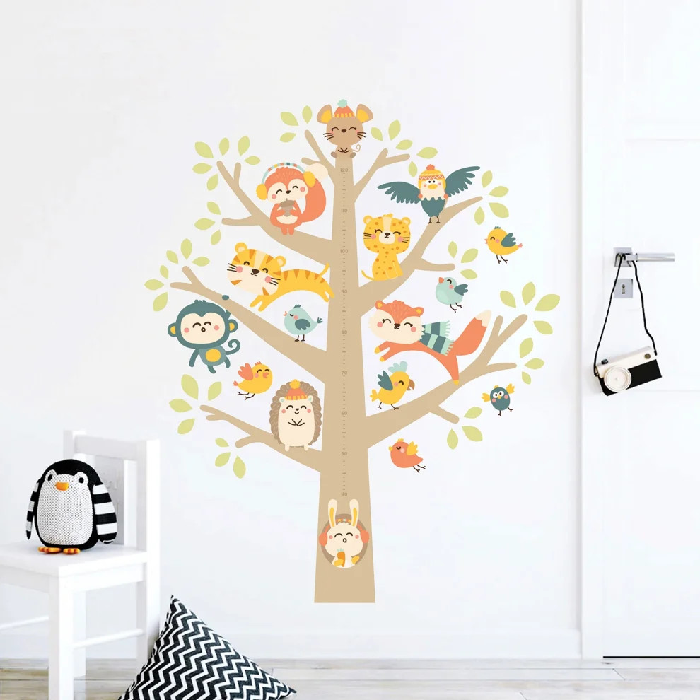 Jüppo - Woodland Tree Wall Sticker Height Ruler