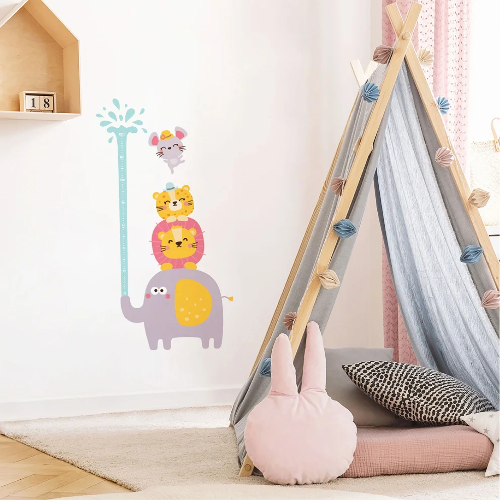 Jüppo - Water Blowing Elephant Wall Sticker Height Ruler