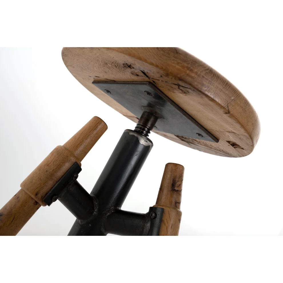 Womodesign - Wooden Oak Adjustable Stool