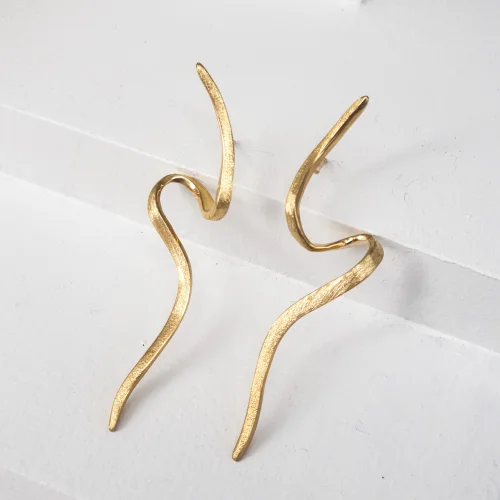 Yazgi Sungur Jewelry - Spiral Form Earring