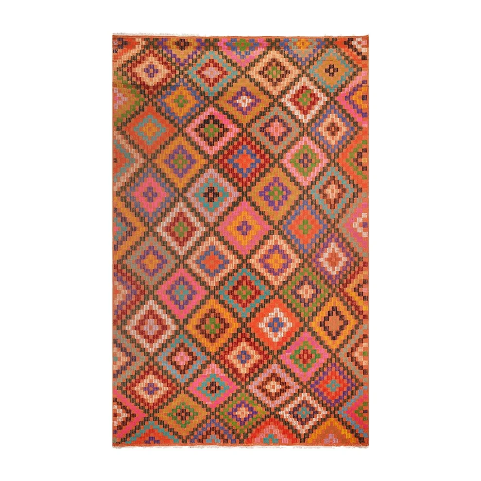 Naia Home - ' Cave Of Wonders ' Ethnic Rug