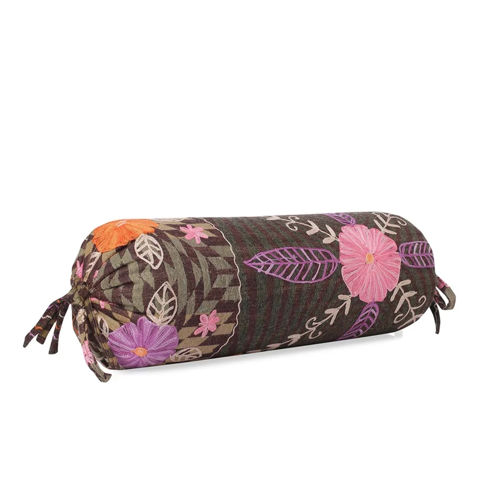 Naia Home - ' Chloris ' Pillow / Floral