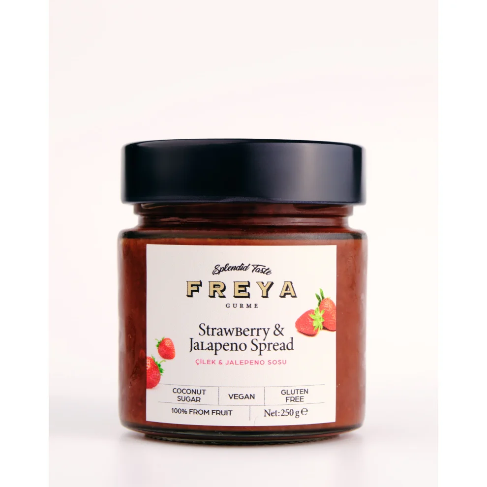 Freya Gurme - Strawberry & Jalapeno Sauce