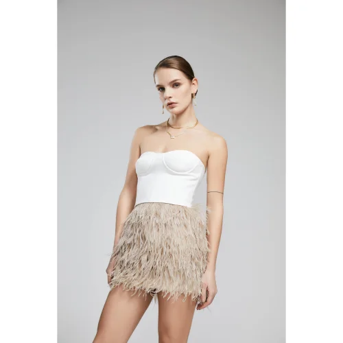 Iquoniq - Laia Mini Skirt With Feather