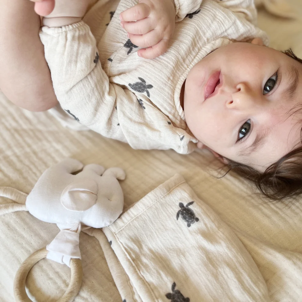 Modern organic baby clothes outlet
