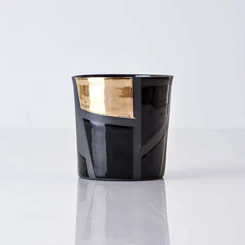 Cocoon Ceramic - Matte Gold Detailed Cup - Ill
