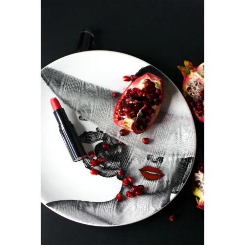 Gorgo Iruka - Decorative Plate #04 Medusa Is Beautiful Now