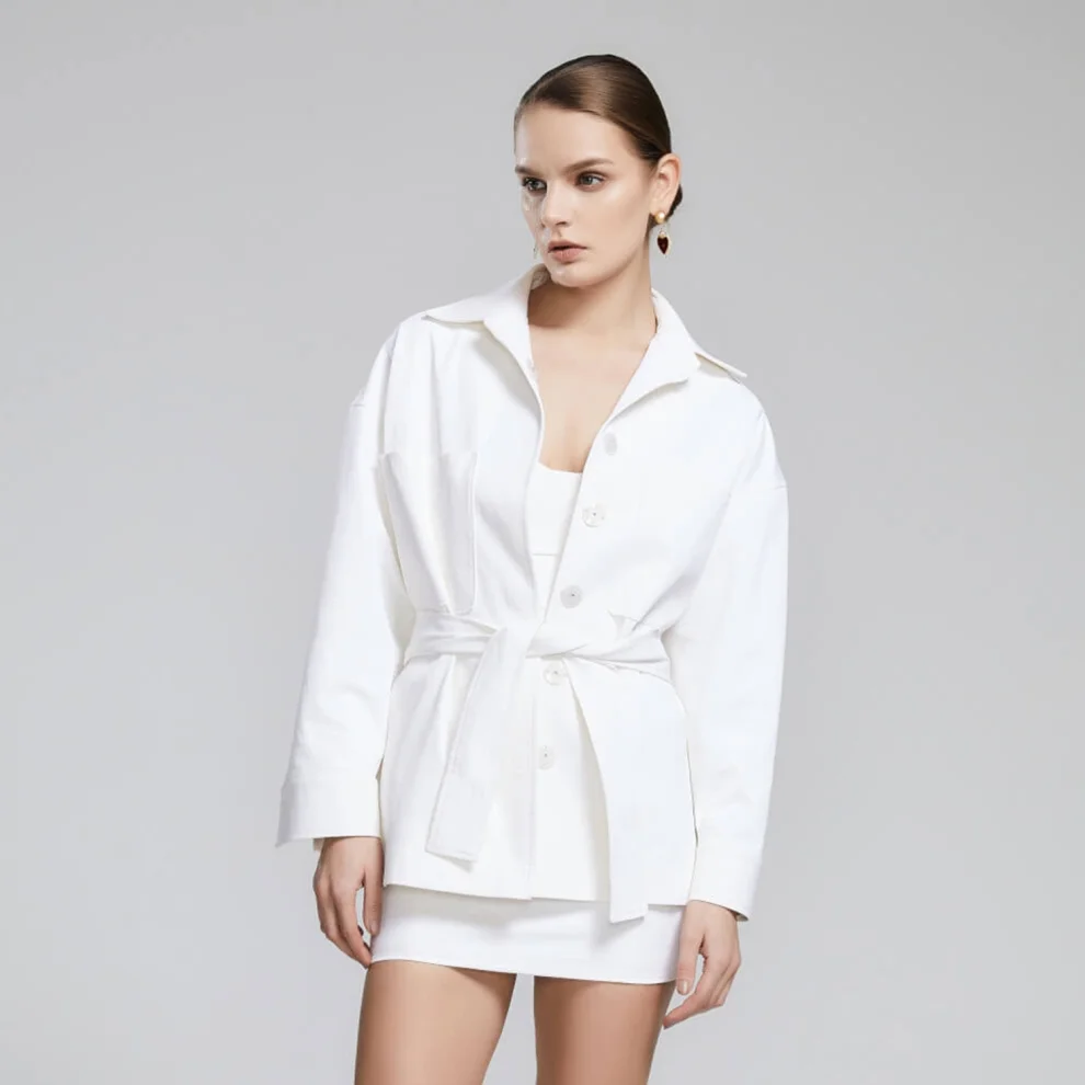 Iquoniq - Winter White Oversize Shirt